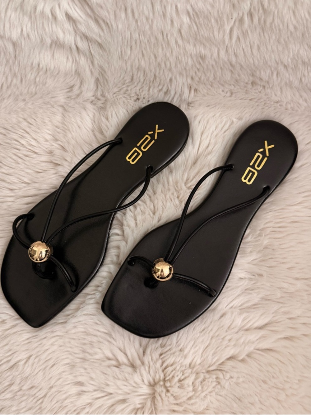 Ultra Thin T-Strap Square Toe Sandals